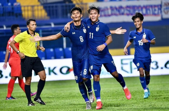 Cuộc tranh tài giải King’s Cup của Thái Lan vs Malaysia